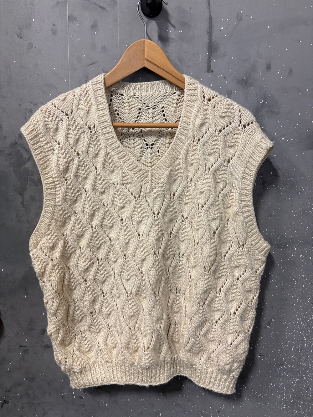 Hand Crafted Cream Cable Knit V-Neck Sweater Vest